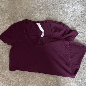 Lululemon love tee, size 4
